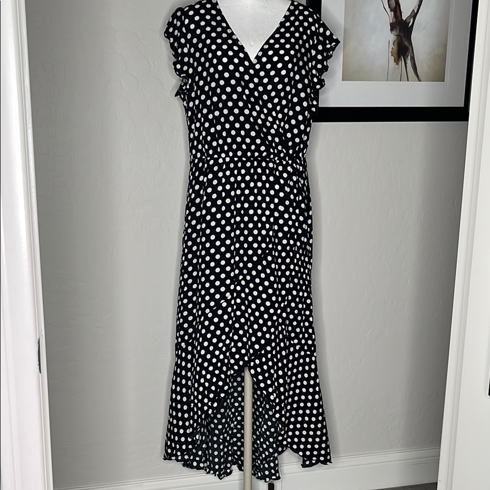 GRECERELLE Black and White Polka Dot Wrap Hi/Lo Dress